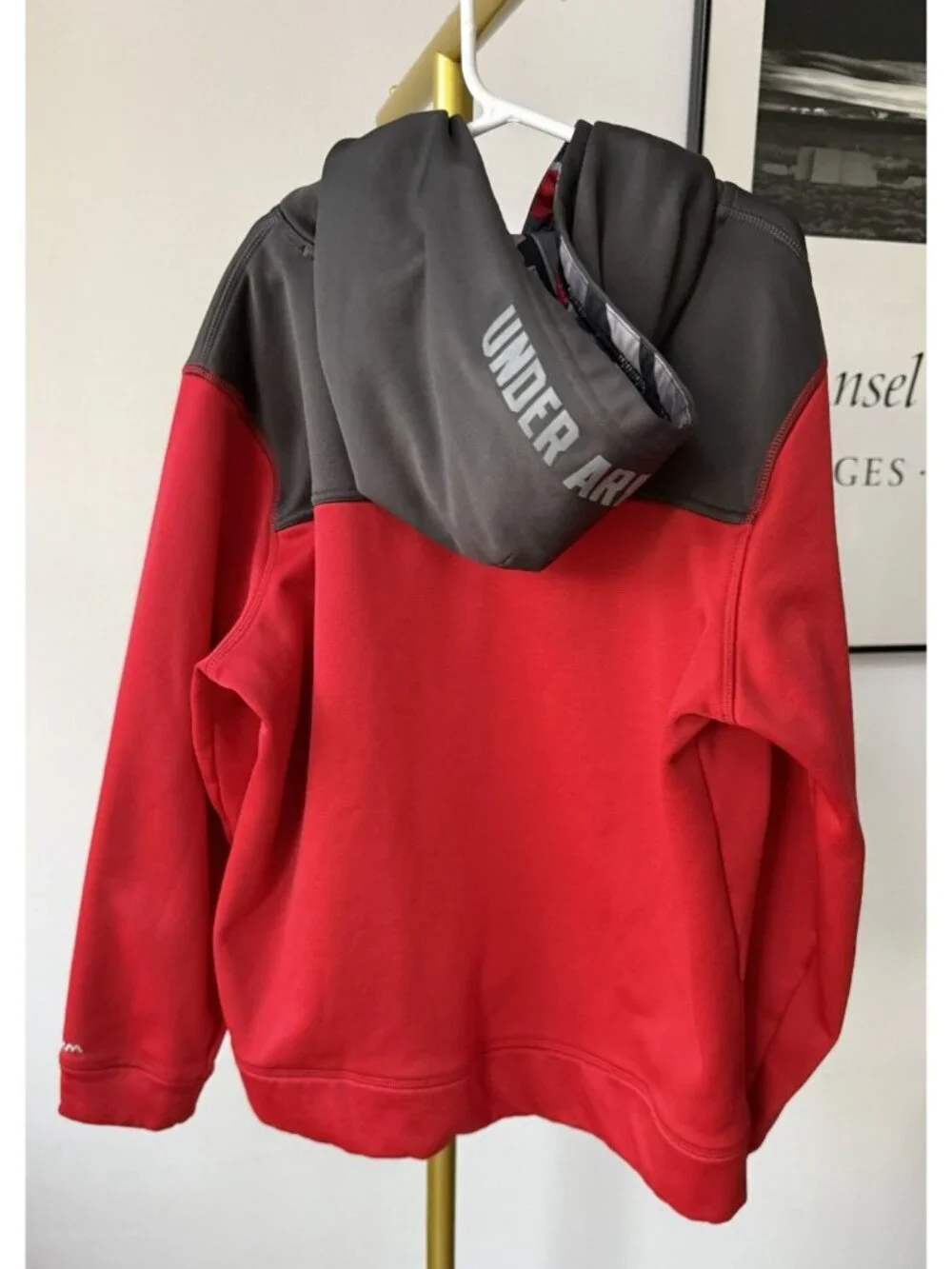 Under Armour ColdGear Storm Hoodie – Youth Large – Red/Black Performance